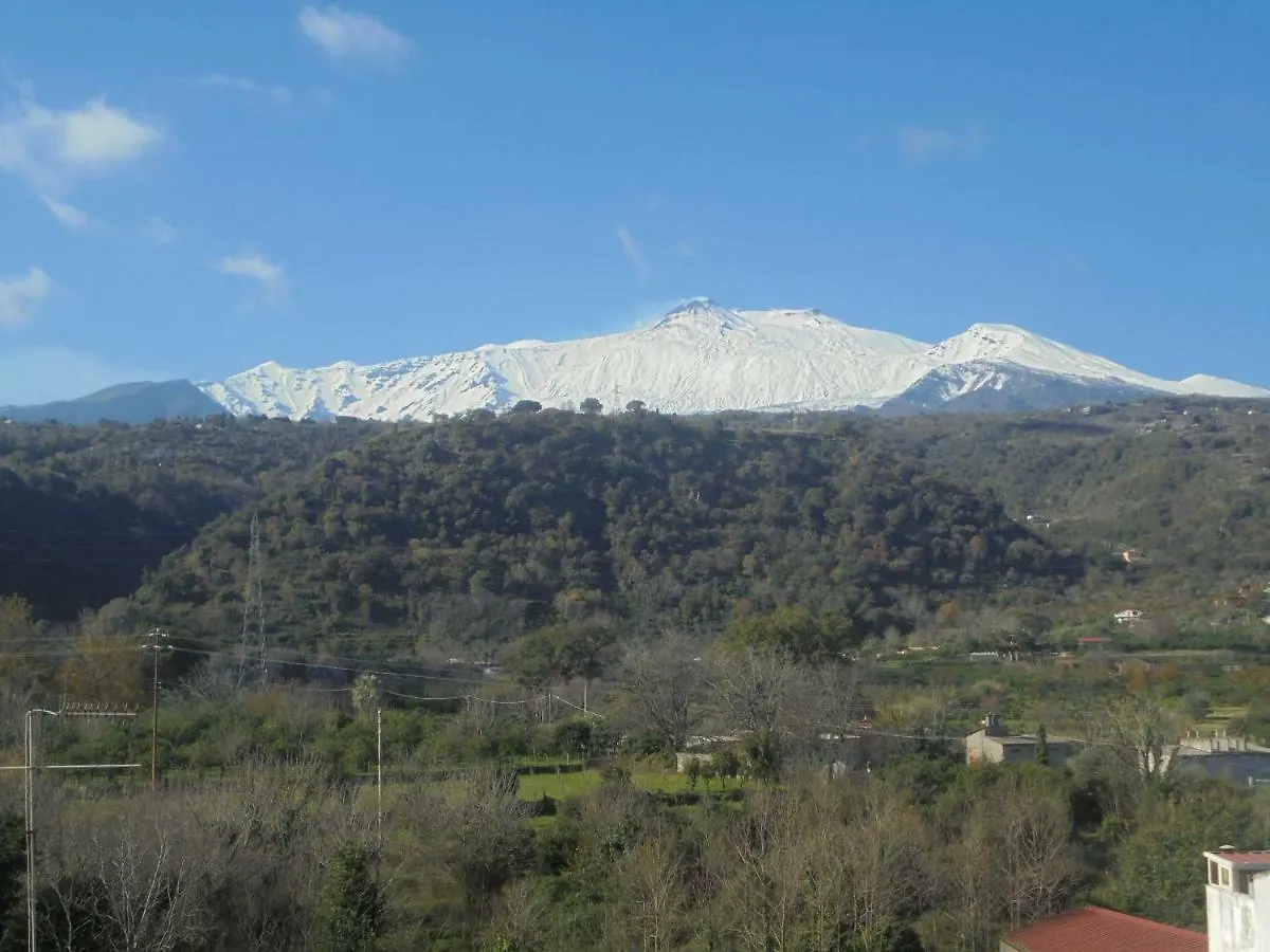 Casa, Mare-Etna-Taormina Hotel Fondachello  0*, Fondachello (Mascali)